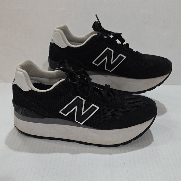 New Balance Shoes - New Balance 515 H Women's Black and White Sneakers Size 7